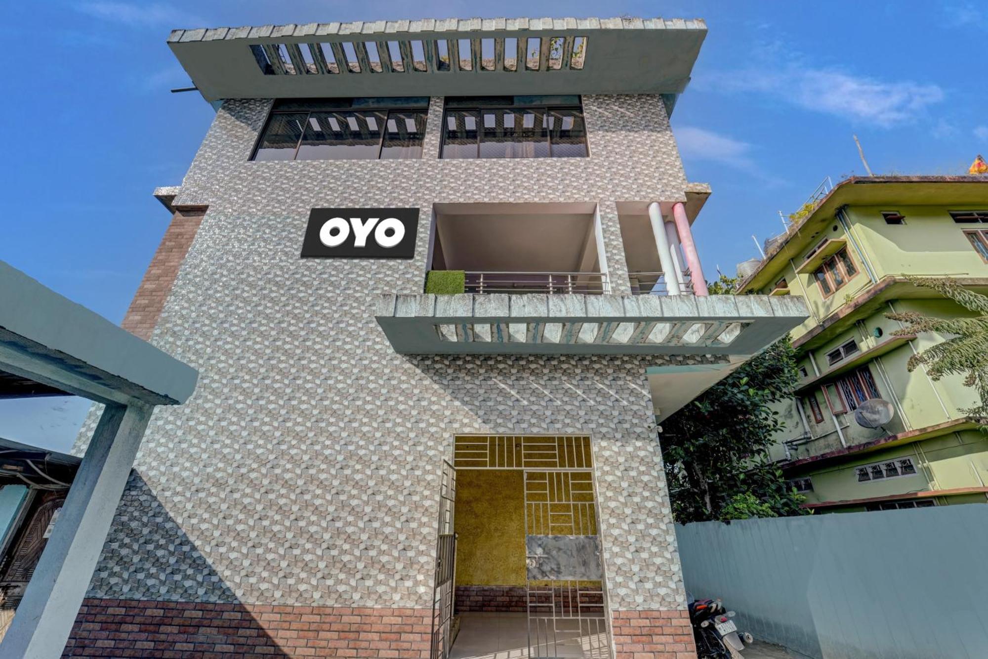 Hotel O Home Trimurti Guest House غاواهاتي المظهر الخارجي الصورة