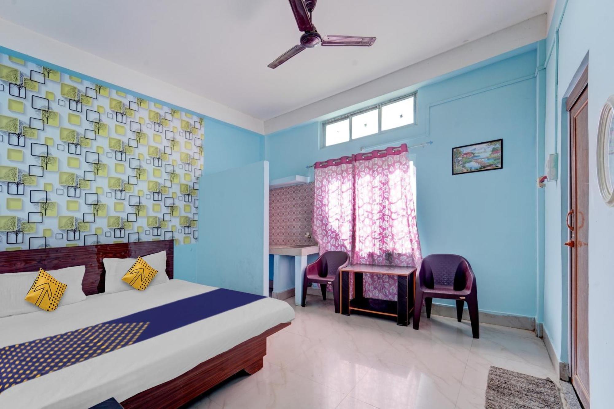 Hotel O Home Trimurti Guest House غاواهاتي المظهر الخارجي الصورة